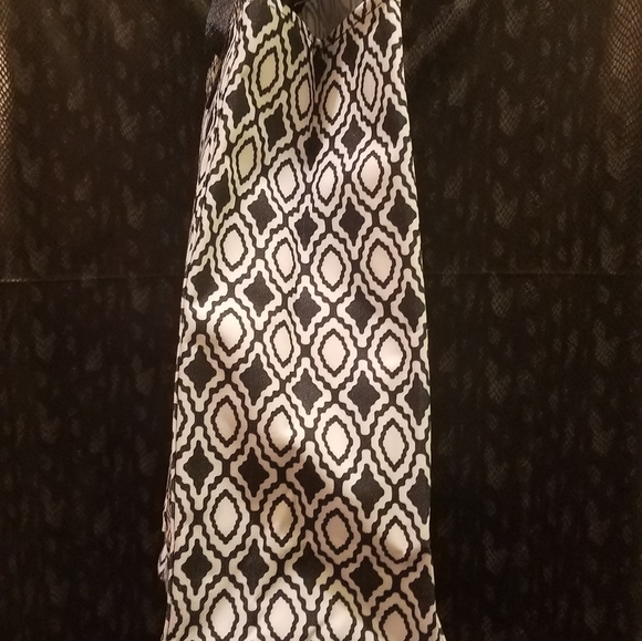 Thirty one - Picture 2 of 6